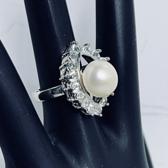 Silver Tone Statement Ring With Oval Pearl & Clear Rhinestones (R438-1-2) - Picture 3 of 7
